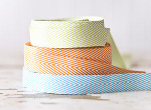 ribbon - chevron bermuda